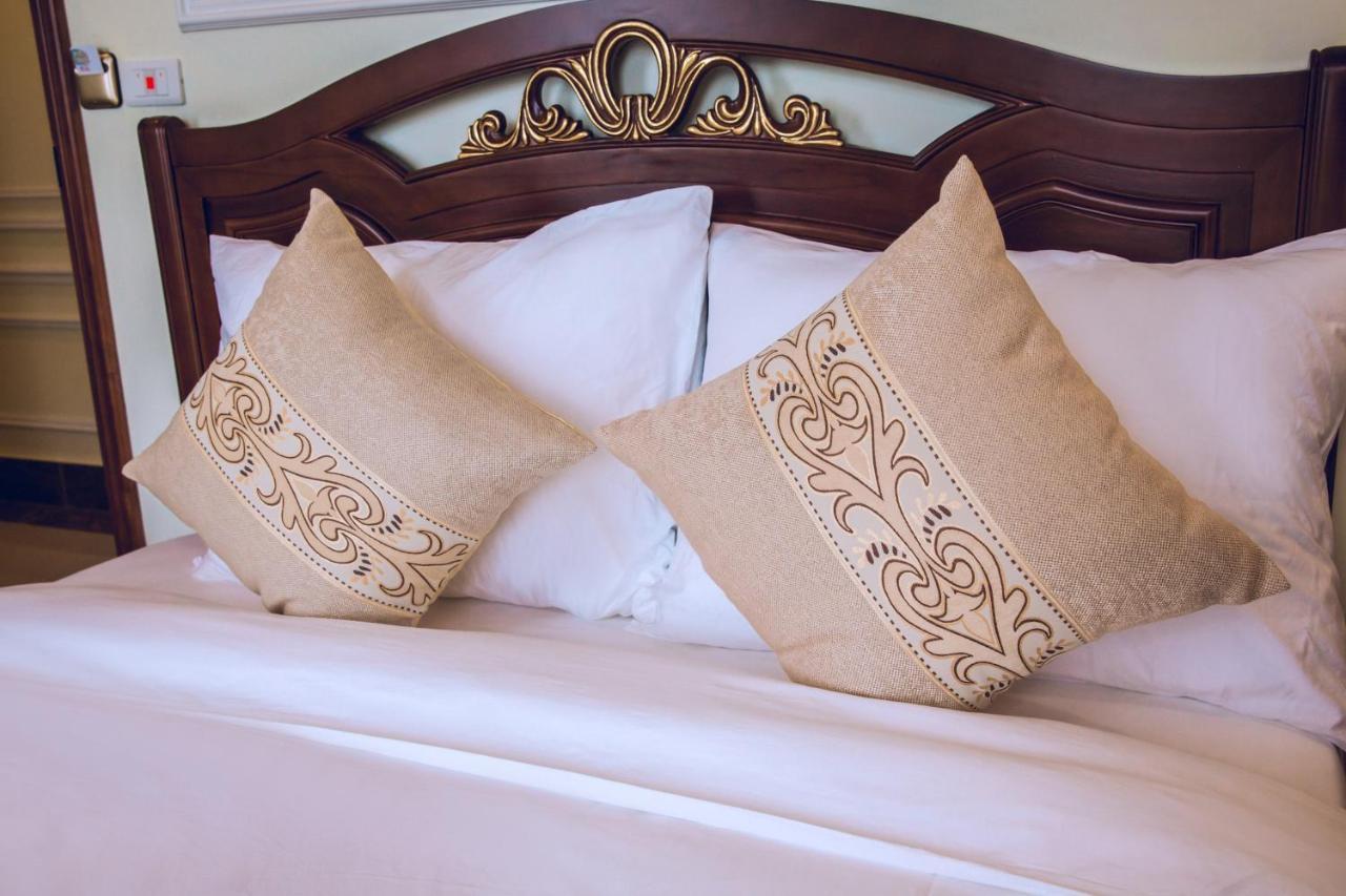 Thai Ha Luxury Hotel Cho Moi  外观 照片